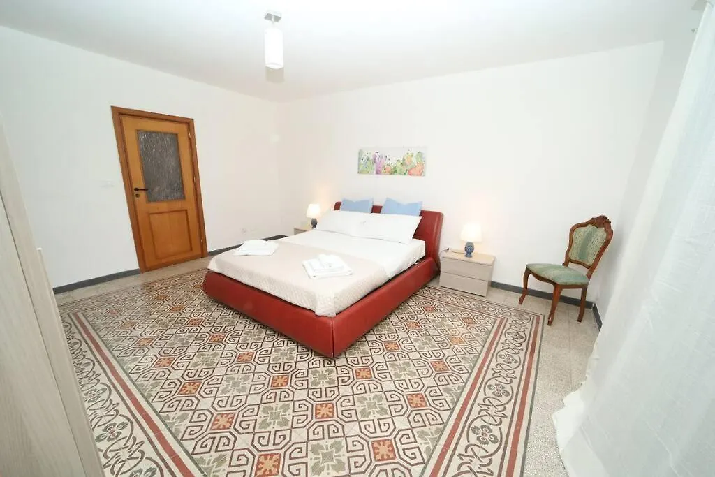 Appartamento Colonna House Casa Tra La Zisa E La Cattedrale Palermo 0*,