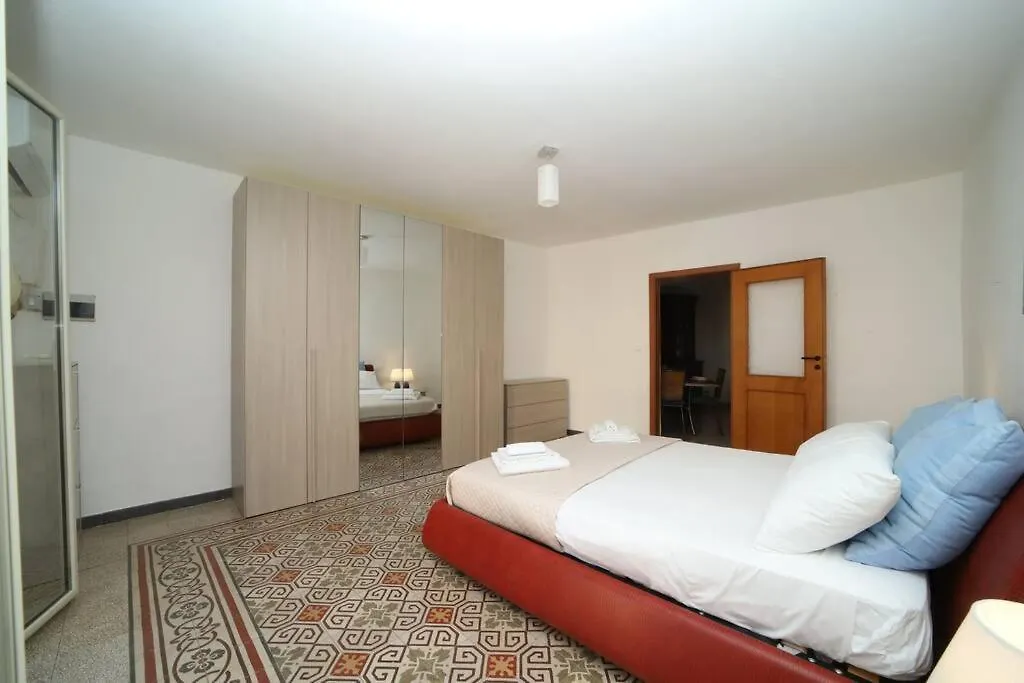 Colonna House Casa Tra La Zisa E La Cattedrale Apartment Palermo Italy